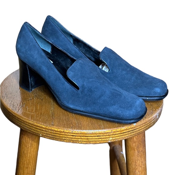 Jacqueline Ferrar Black Suede Pumps Size 10 - Picture 3 of 5